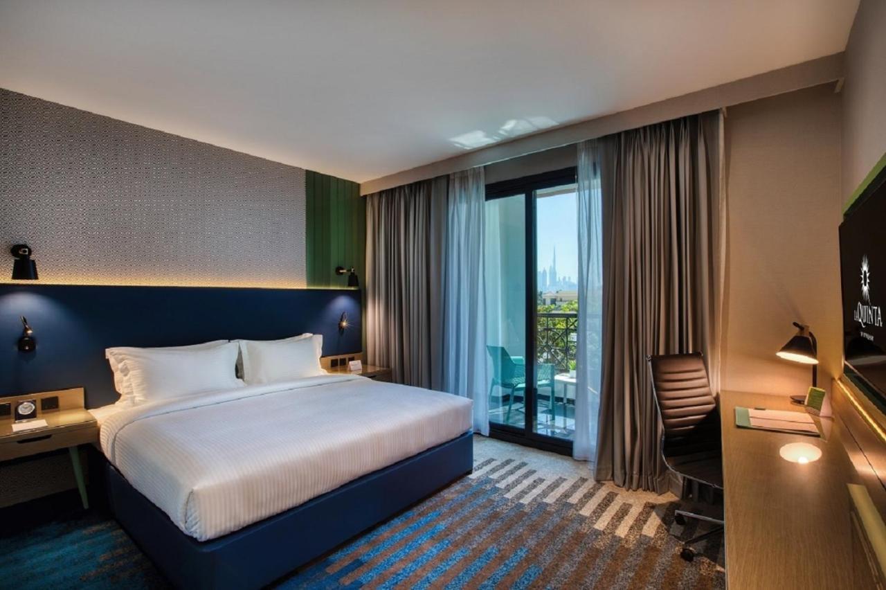 La Quinta By Wyndham Dubai Jumeirah Екстериор снимка