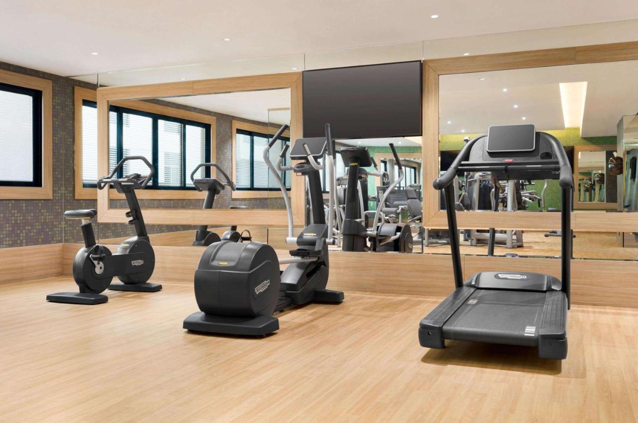 La Quinta By Wyndham Dubai Jumeirah Екстериор снимка