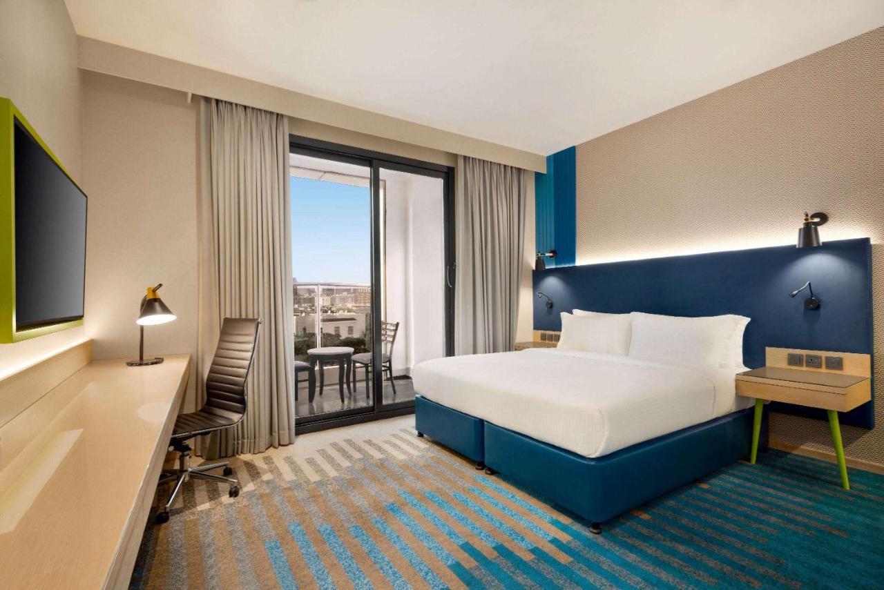 La Quinta By Wyndham Dubai Jumeirah Екстериор снимка