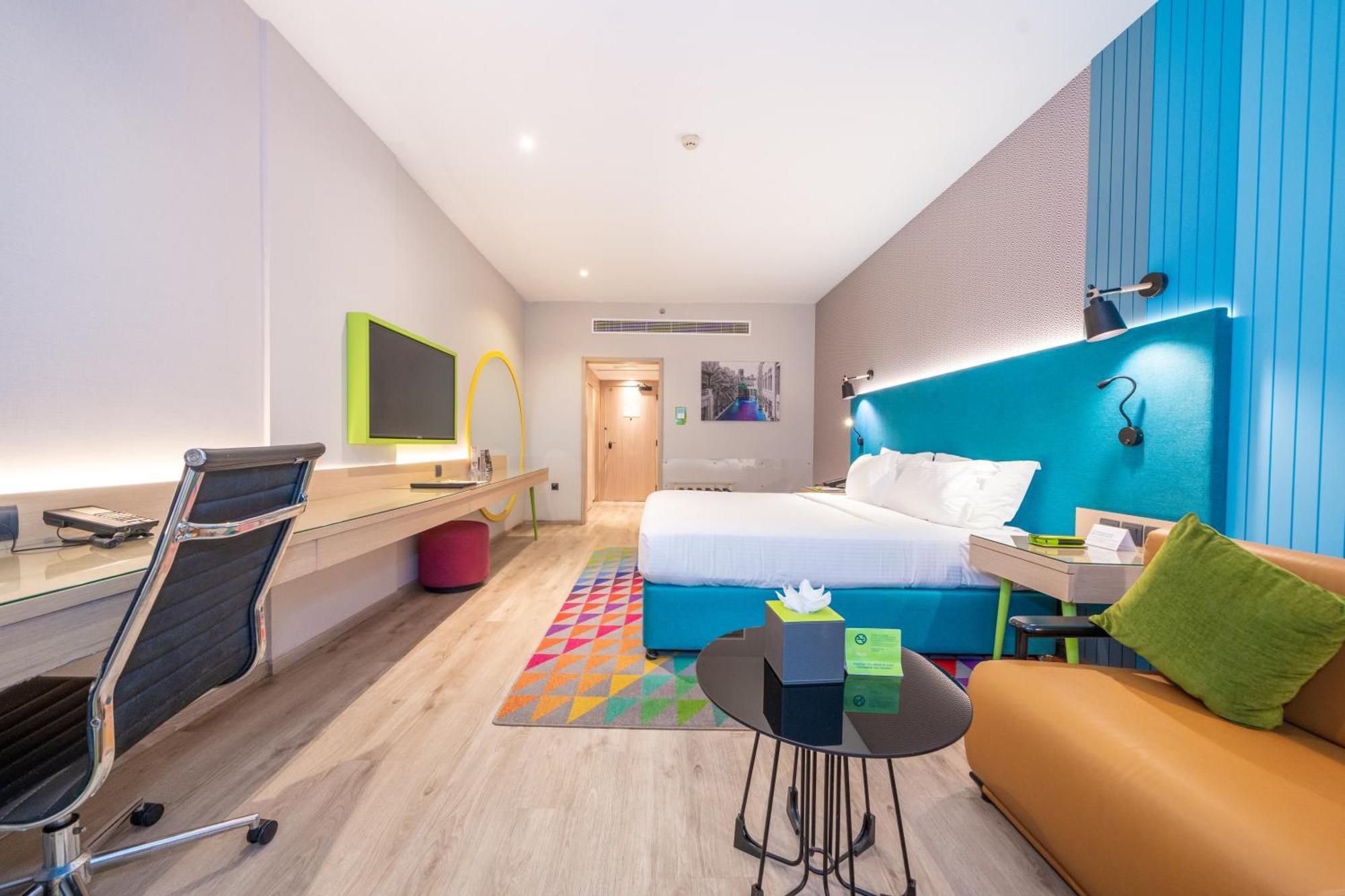 La Quinta By Wyndham Dubai Jumeirah Екстериор снимка